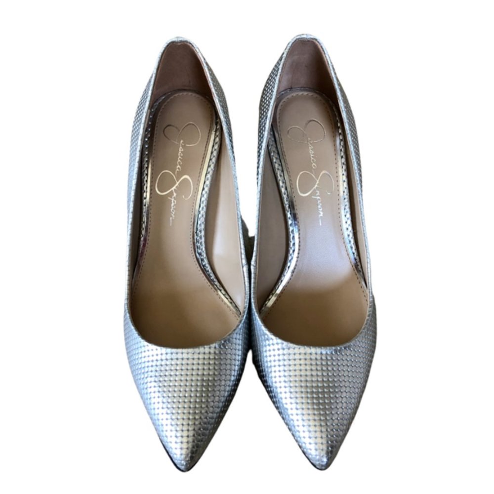 JESSICA SIMPSON LEVIN SILVER EMBELLISHED HEELS SIZE 6.5